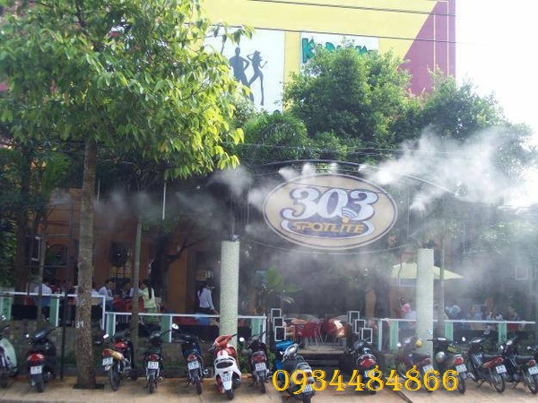 Có nên dùng máy phun sương vào mùa hè?