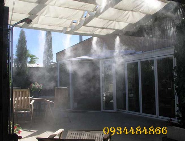 Đánh giá về máy phun sương FOG 2106